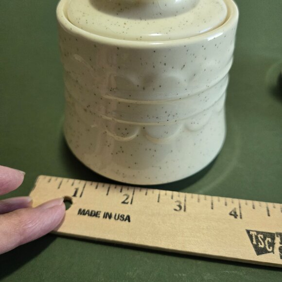 Homer Laughlin Sugar Bowl with Lid & Cream Pitcher - Picture 8 of 11